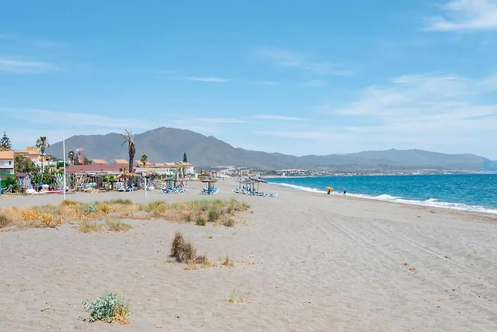 Spacious Duplex Apartment Families And Couples Manilva